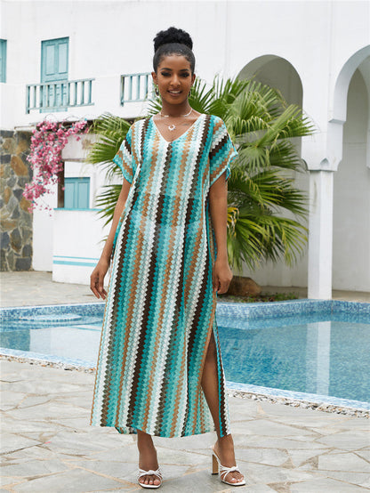 Women's beach dress with side slits and elegant V-shape Ivyshape