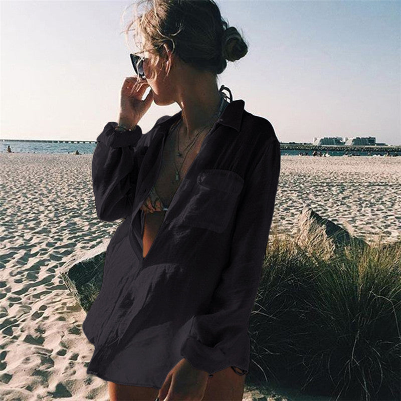 Women's casual beach blouse with patch pockets and lightweight fabric Ivyshape