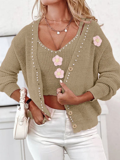 Women's fashionable knit cardigan with floral appliqués and pearl details Ivyshape