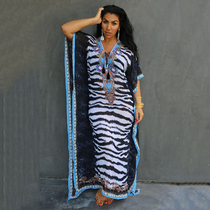 Ladies Maxi Kaftan with exotic pattern mix and elegant V-neck Ivyshape