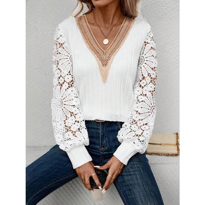 Women's blouse with lace sleeves Ivyshape