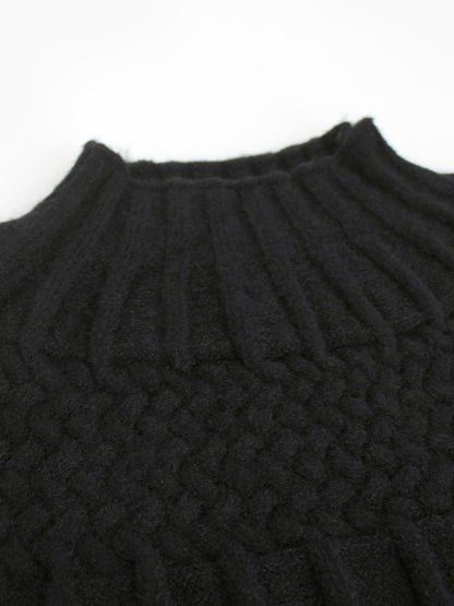 Ladies elegant knit sweater with lace sleeves Ivyshape