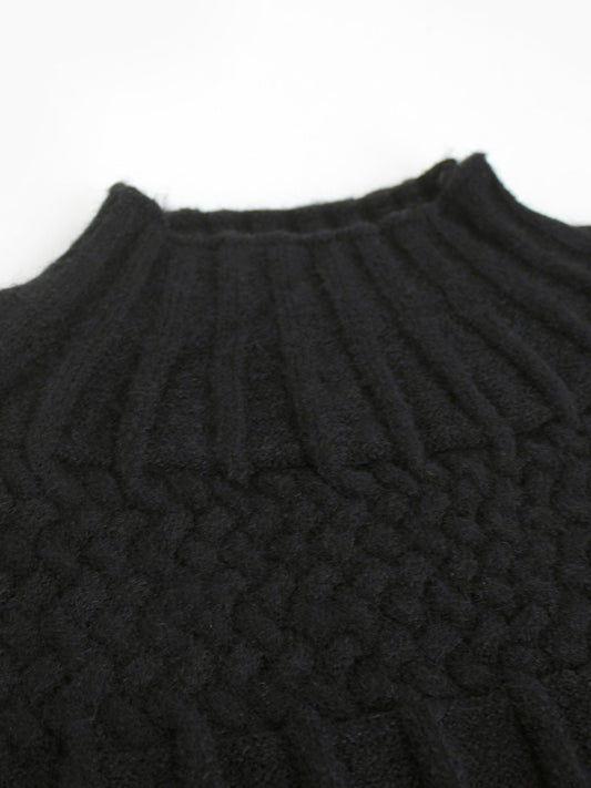 Ladies elegant knit sweater with lace sleeves Ivyshape