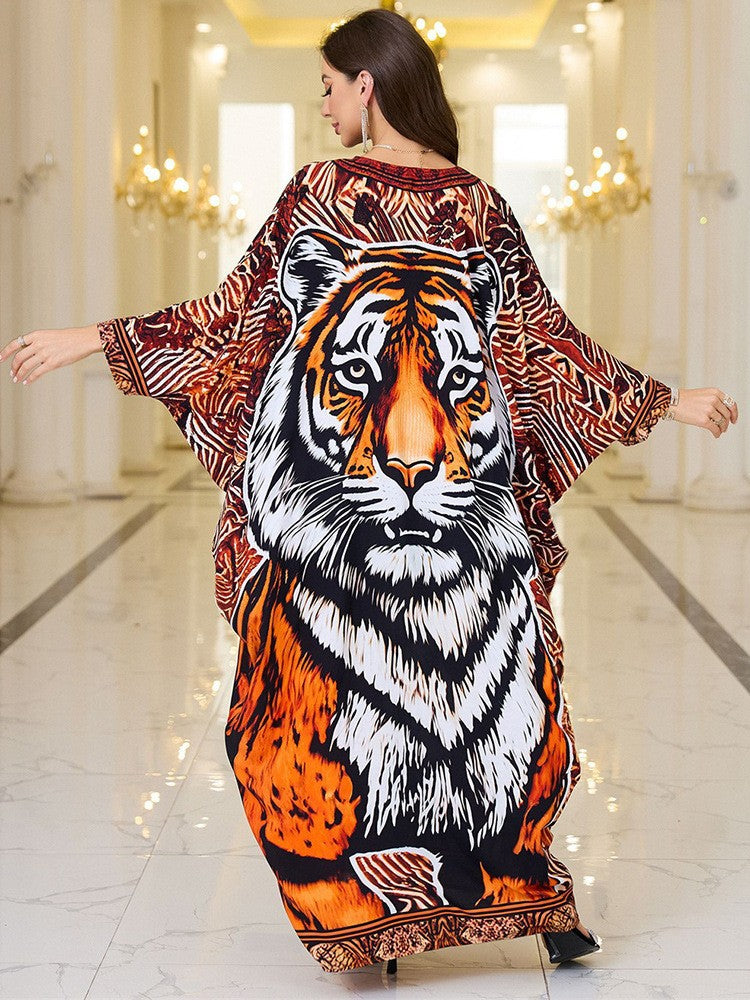 Ladies Kaftan with artistic ethnic pattern and side slits Ivyshape