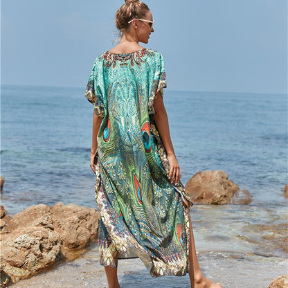 Ladies Kaftan with artistic peacock motif Ivyshape