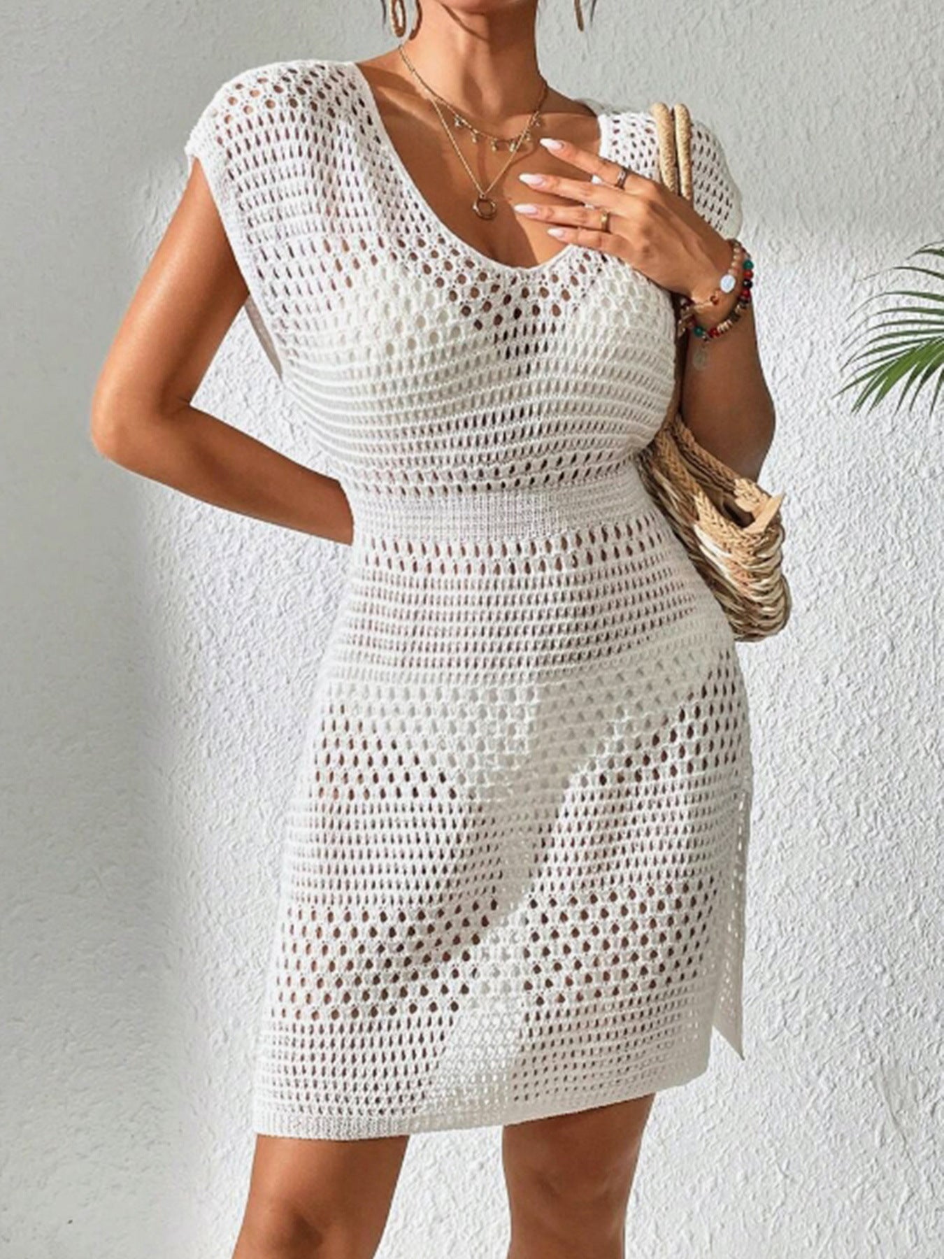 Women crocheted beach dress with V-neck and elastic waistband Ivyshape
