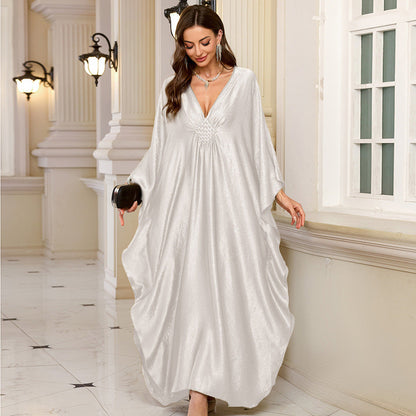 Ladies elegant kaftan with deep V-neck and flowing silhouette Ivyshape
