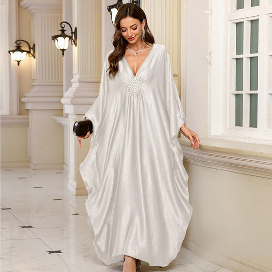 Ladies elegant kaftan with deep V-neck and flowing silhouette Ivyshape