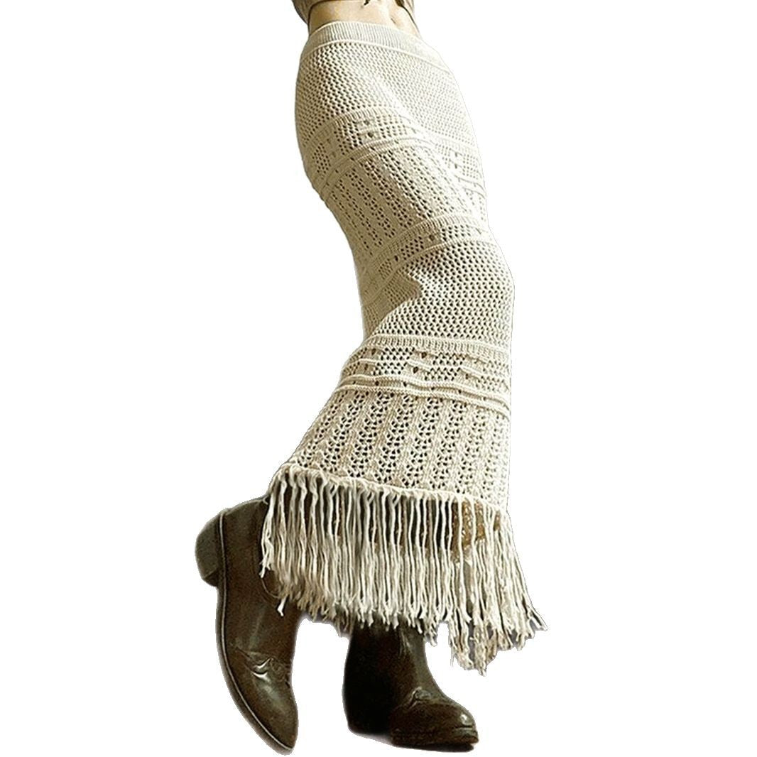 Ladies crocheted maxi skirt with fringes and airy structure Ivyshape