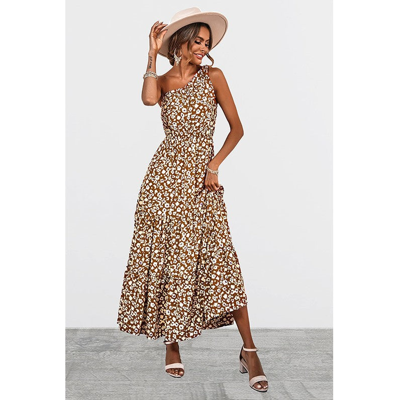 Women's maxi dress with asymmetric neckline and floral print Ivyshape