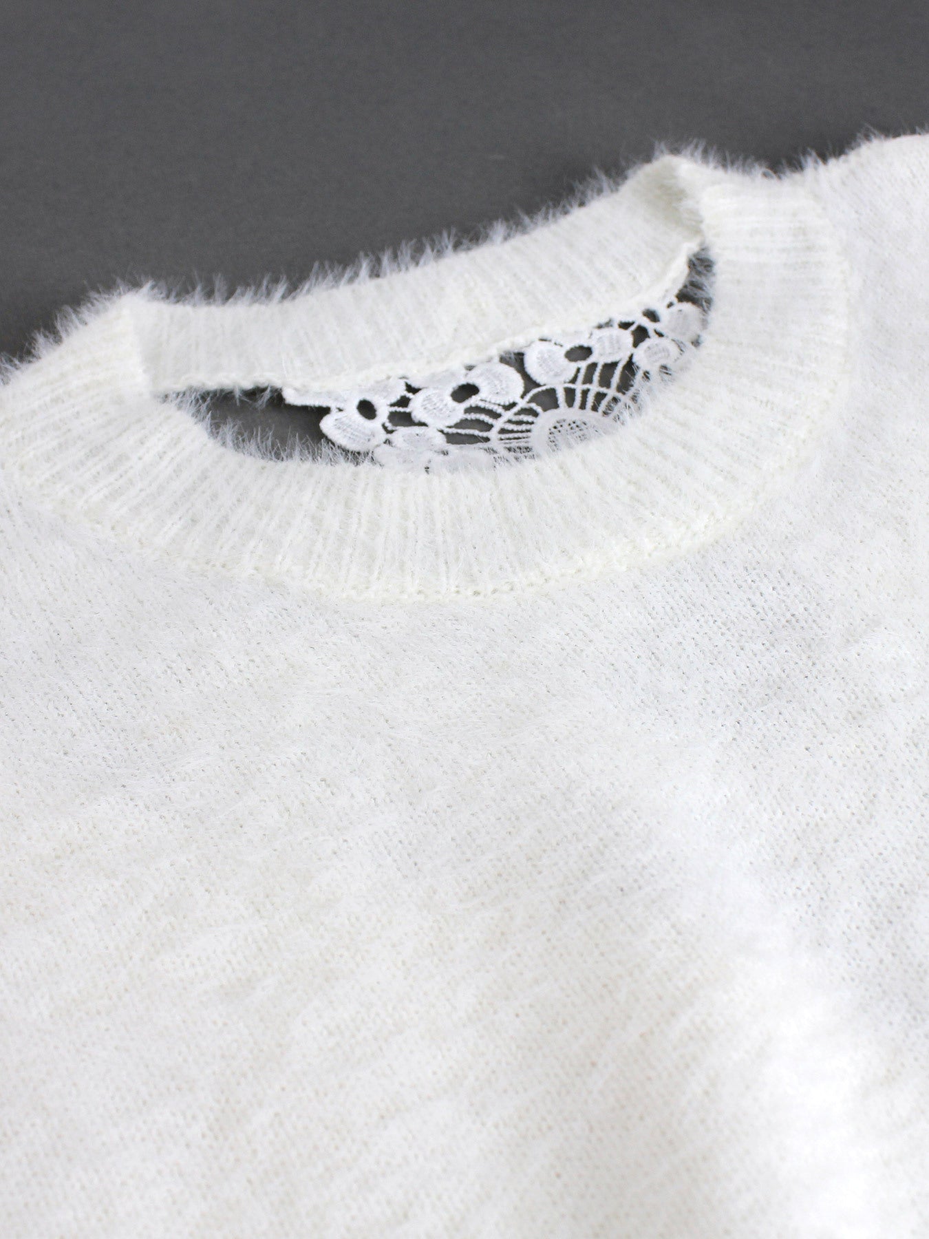 Women's sweater with elegant lace back accent Ivyshape