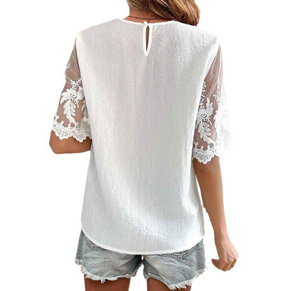 Ladies blouse with lace and elegant sleeves Ivyshape