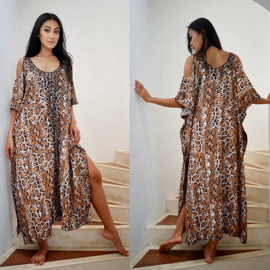 Women Elegant lightweight summer kaftan with snake pattern Ivyshape
