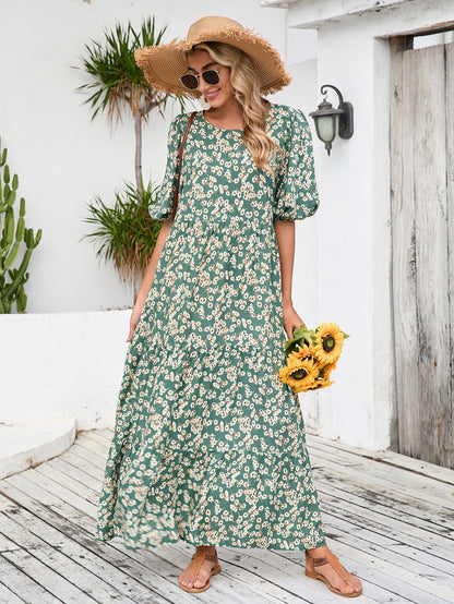 Women's maxi dress with floral design and airy puff sleeves Ivyshape