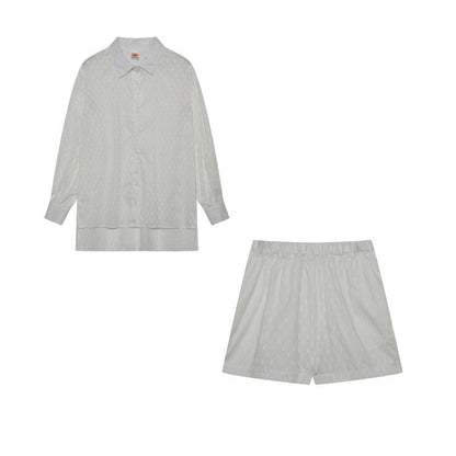 Ladies two-piece set with airy blouse and comfortable shorts Ivyshape