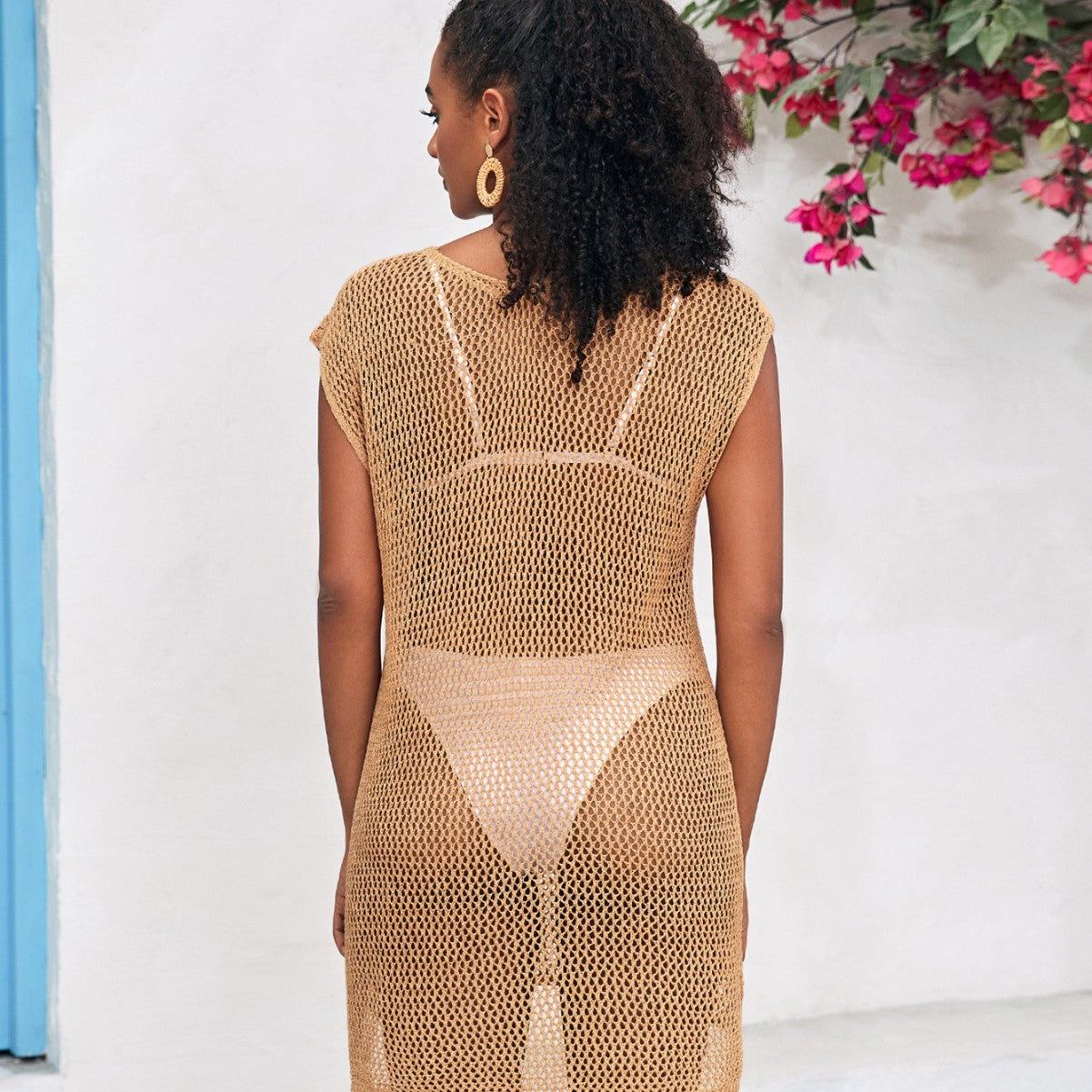 Ladies airy mesh beach dress with deep V-neckline and eye-catching star design Ivyshape