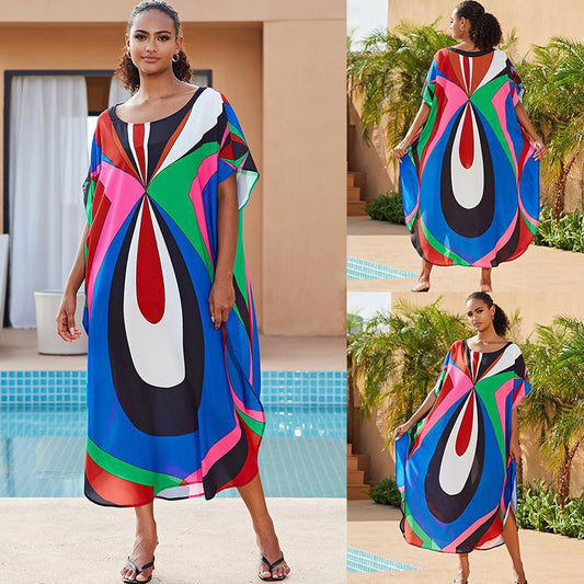 Ladies casual beach coat with artistic graphic pattern and generous cut Ivyshape