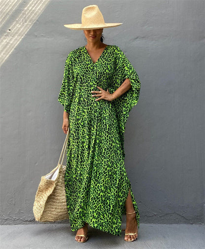 Ladies fashionable kaftan with animal motif and flexible tie band Ivyshape