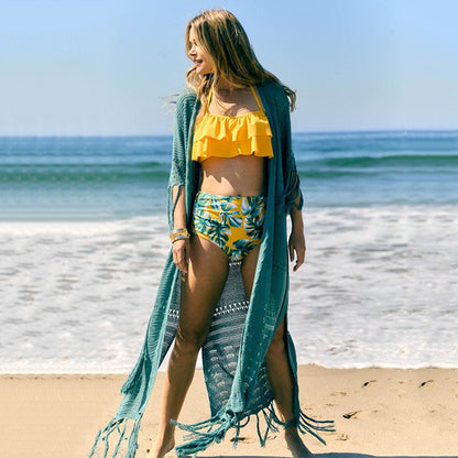 Ladies airy crochet beach robe with fringed accents Ivyshape