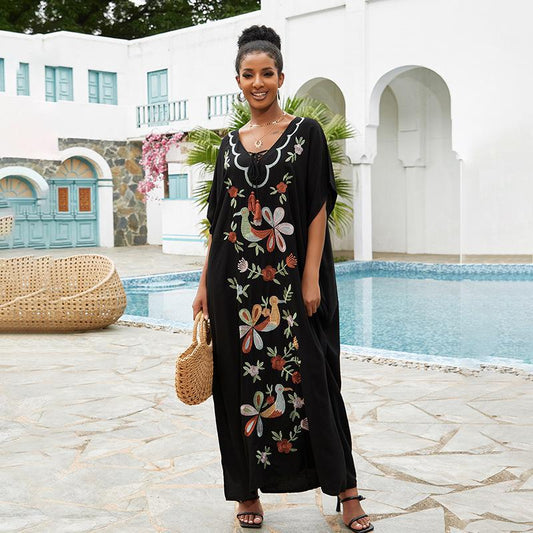 Ladies Maxi Kaftan with floral embroidery pattern and airy sleeves Ivyshape