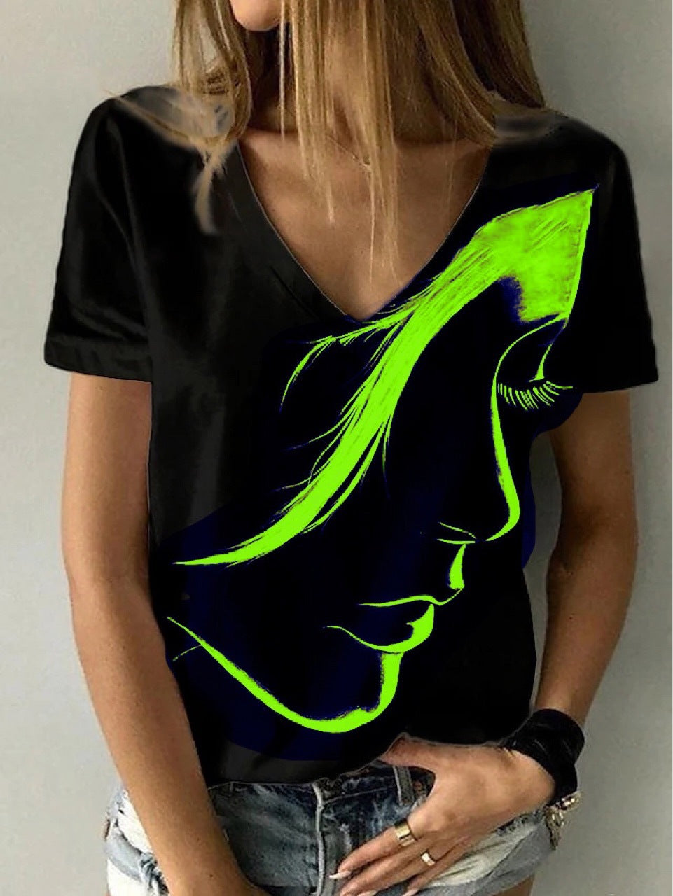 Women Artificial V-Neck Graphic T-Shirt Ivyshape