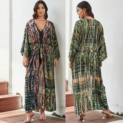 Women's elegant kaftan with playful batik pattern Ivyshape