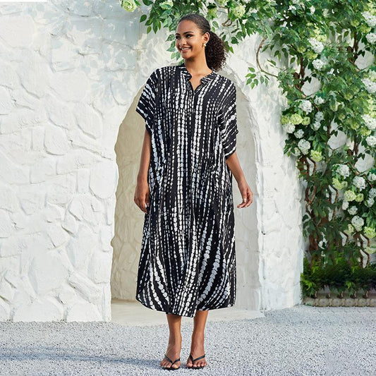 Women's kaftan dress with modern batik design and wide-cut sleeves Ivyshape