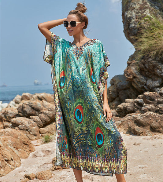 Ladies Kaftan with artistic peacock motif Ivyshape