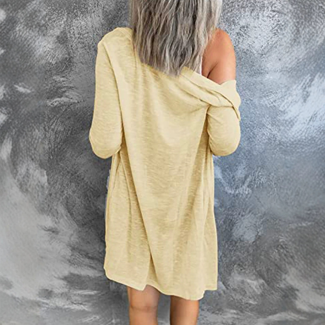 Ladies comfortable and lightweight cardigan with button placket Ivyshape