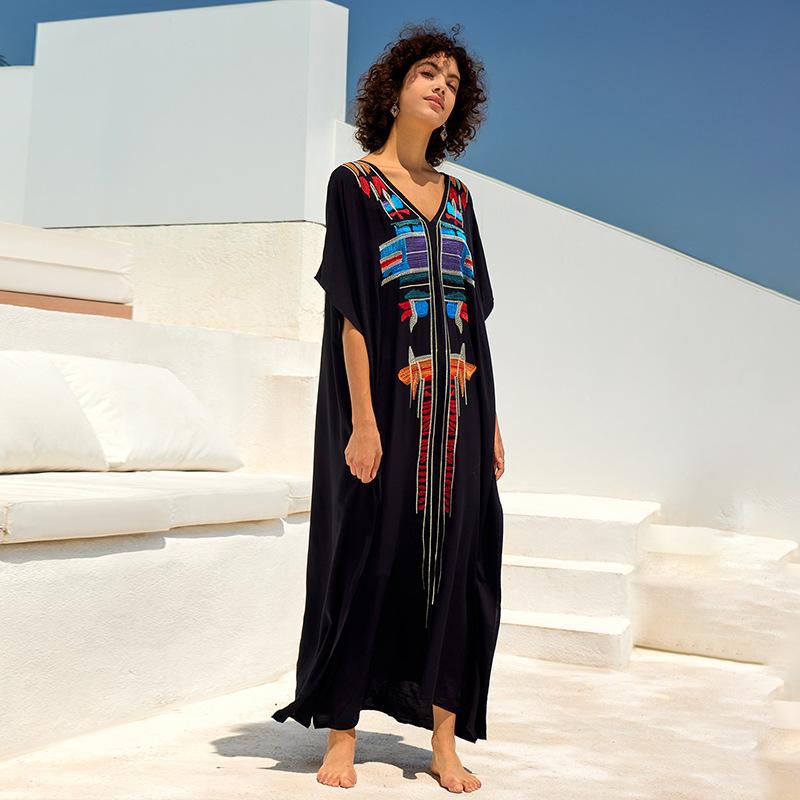 Women's Kaftan with elaborate colorful embroidery Ivyshape