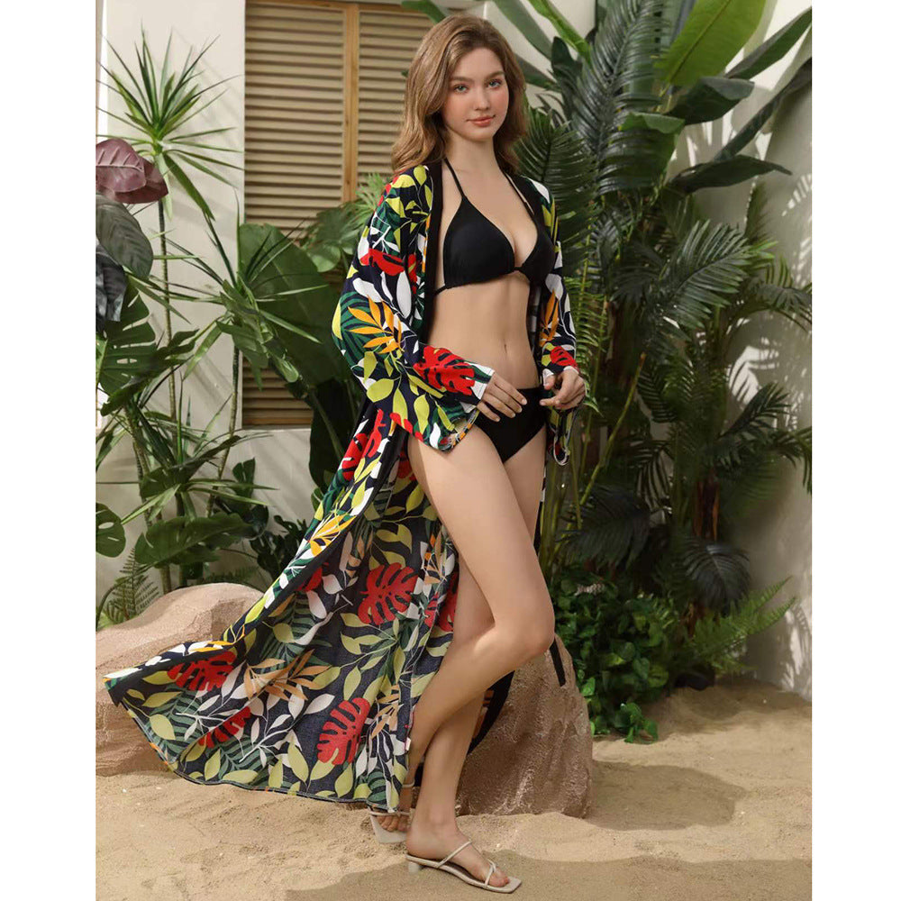 Women's elegant beach kimono with floral pattern and voluminous sleeves Ivyshape