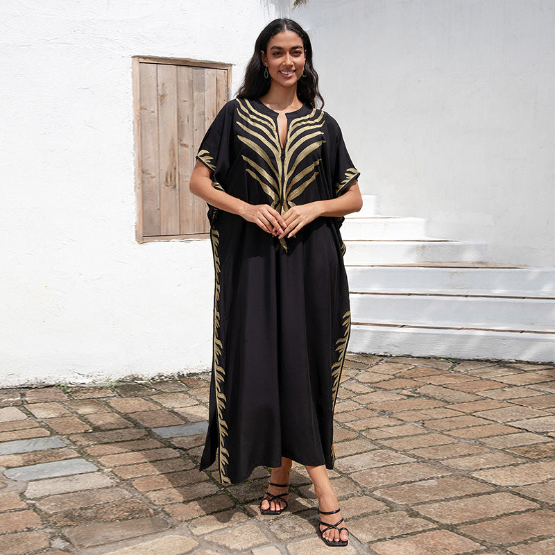 Women's elegant kaftan with artistic gold pattern Ivyshape