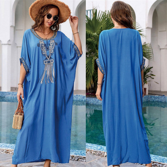 Women's beach kaftan with intricately embroidered decoration Ivyshape