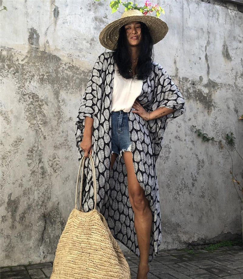 Women's Beach Kimono with Airy Cut and Festive Leaf Design Ivyshape