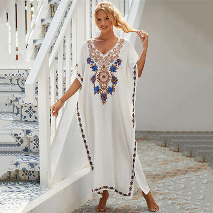 Ladies elegant kaftan with intricate floral embroidery Ivyshape