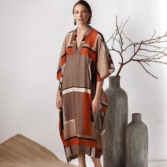 Women's kaftan with a modern color play and stylish cut Ivyshape