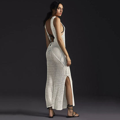Women’s Knit Maxi Dress with Modern Cut Ivyshape