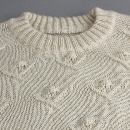 Women's knit pullover with detail-loving hole pattern and puff sleeves Ivyshape