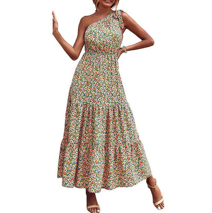 Women's maxi dress with asymmetric neckline and floral print Ivyshape
