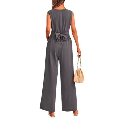 Ladies Elegant Jumpsuit with V-Neck and Tailored Design Ivyshape