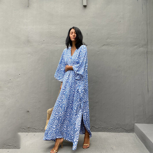 Ladies long beach robe with elegant leopard pattern Ivyshape