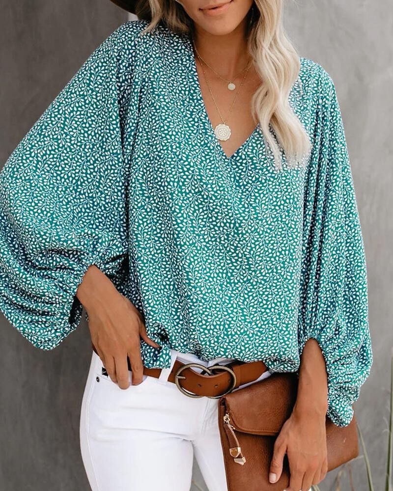 Ladies' Fashion Blouse with Voluminous Sleeves and Floral Pattern Ivyshape