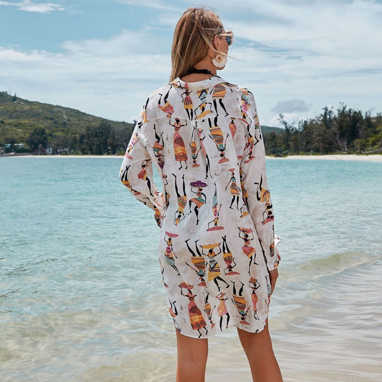 Ladies casual beach tunic with colorful motif Ivyshape