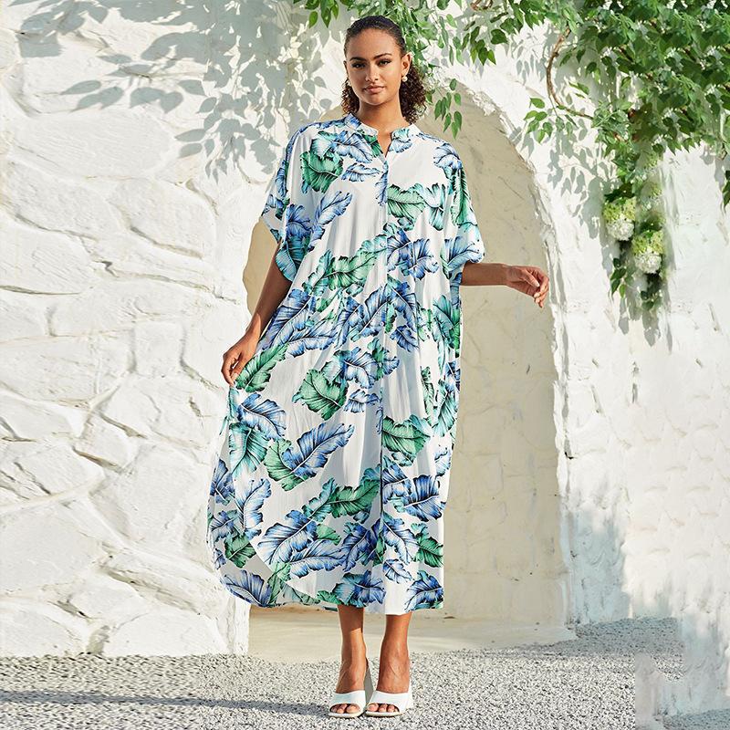 Women's kaftan dress with modern batik design and wide-cut sleeves Ivyshape