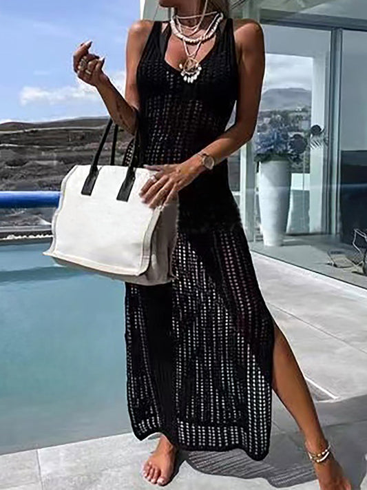 Ladies airy beach cover-up with modern crochet pattern Ivyshape