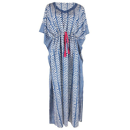 Women's kaftan with fashionable pattern and tie belt Ivyshape