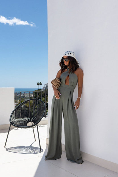 Women's jumpsuit with deep V-neck and elegant cut Ivyshape