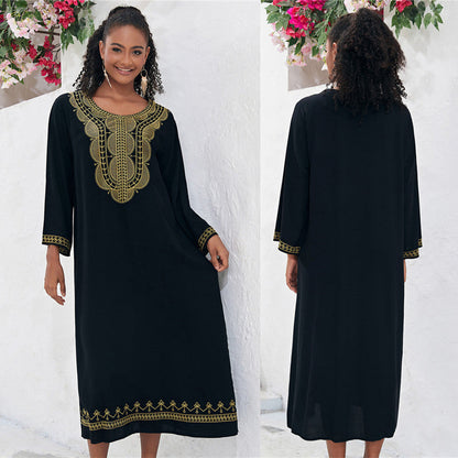 Ladies elegant maxi dress with elaborate embroidery and side slits Ivyshape