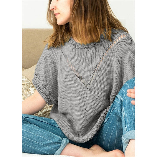 Women's knit top with modern V-neckline and airy crochet look Ivyshape