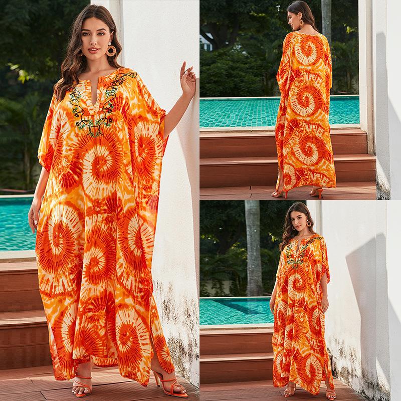 Women’s kaftan with handcrafted tie-dye pattern and elegant embroidery Ivyshape